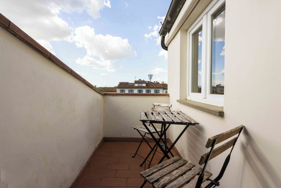 Comfort Duplex, City View | Terrace/patio