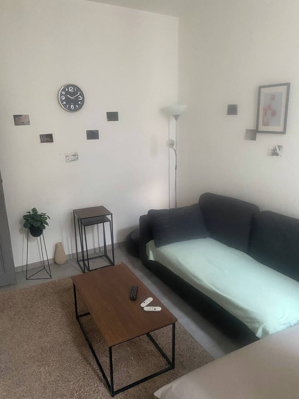 Apartment, 1 Bedroom, Accessible, Smoking | Living room