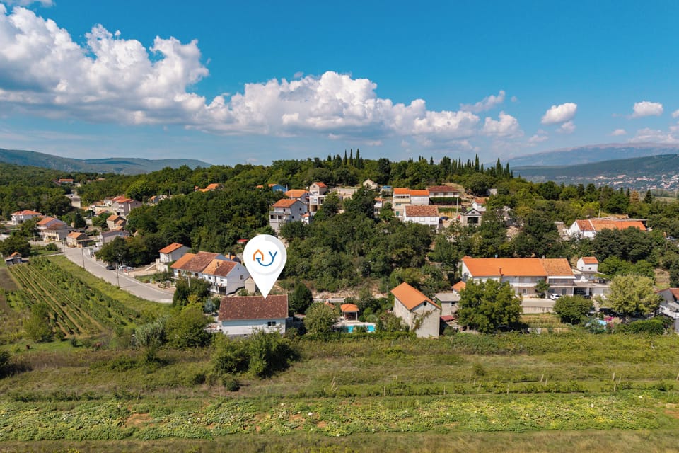 Family House, Multiple Bedrooms, 2 Bathrooms (Holiday Home with Pool near Makarsk) | Aerial view