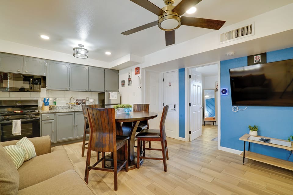 Apartment (2 Bedrooms) | Front of property