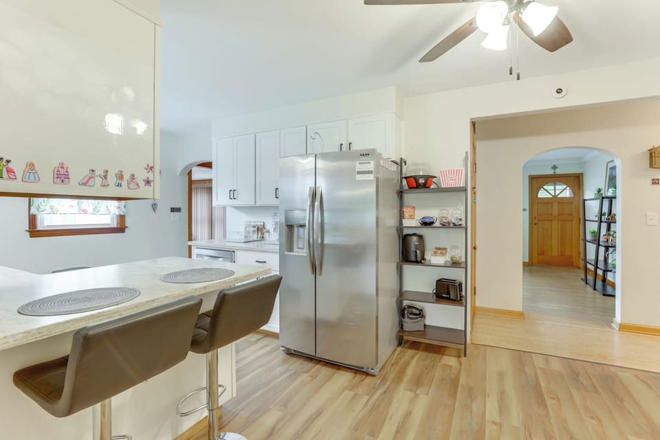 House (2 Bedrooms) | Interior