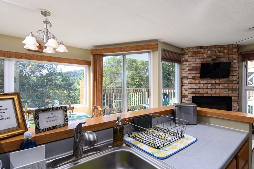 Condo, 1 Bedroom | Interior