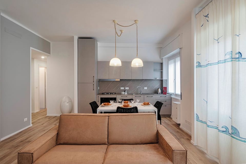Apartment, 1 Queen Bed with Sofa bed | Living area | 30-inch TV with satellite channels