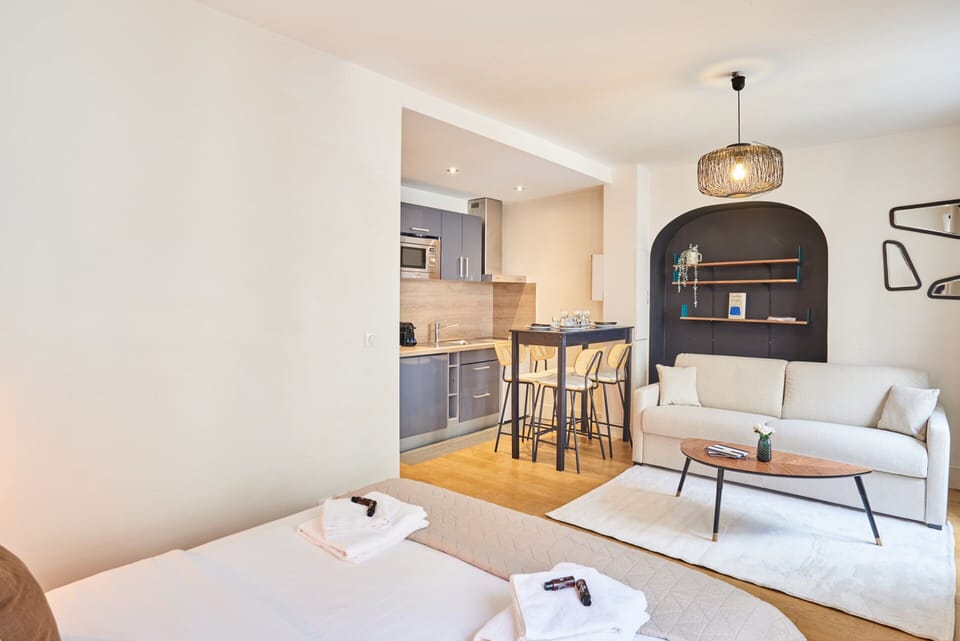 Apartment | Living area