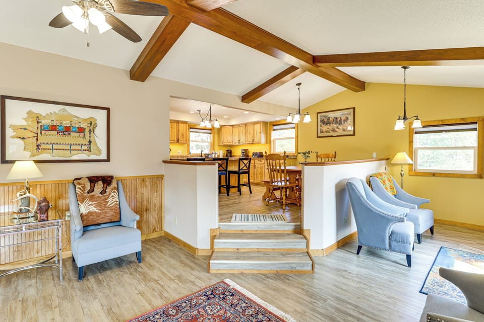 House (3 Bedrooms) | Interior