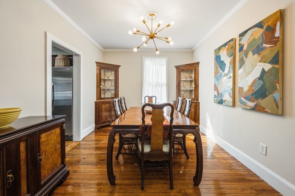House, 4 Bedrooms | Dining