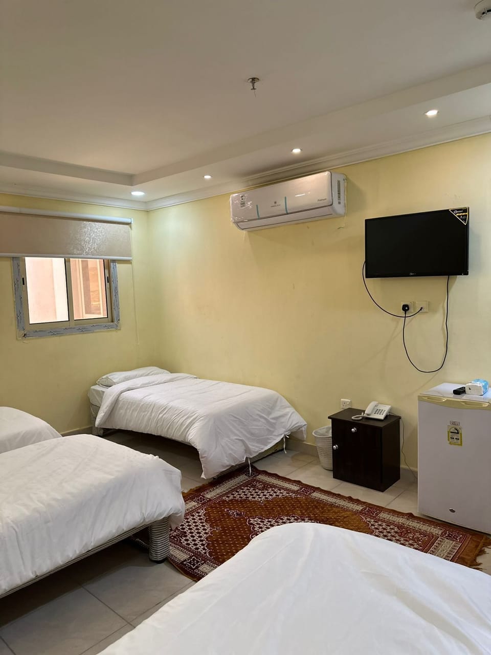 Family Quadruple Room | Egyptian cotton sheets, premium bedding, in-room safe, laptop workspace