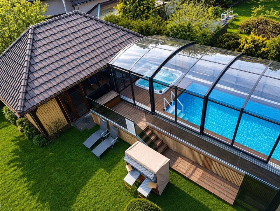 Apartment | Pool | Outdoor pool