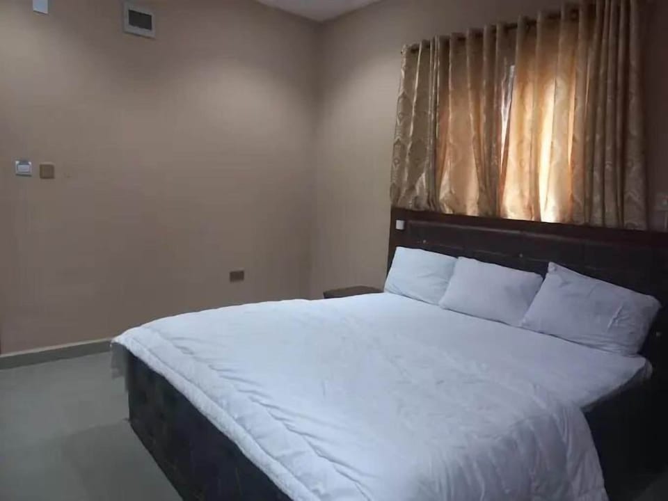 Deluxe Room, Balcony, City View | Desk, laptop workspace, free WiFi