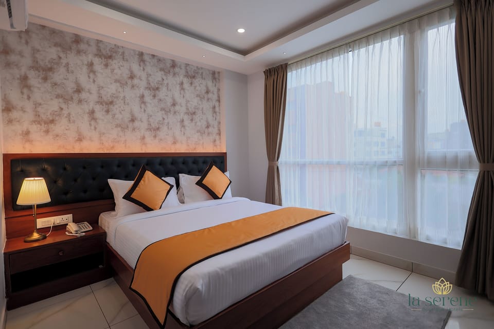 Luxury Double Room, City View | Iron/ironing board, free WiFi, bed sheets