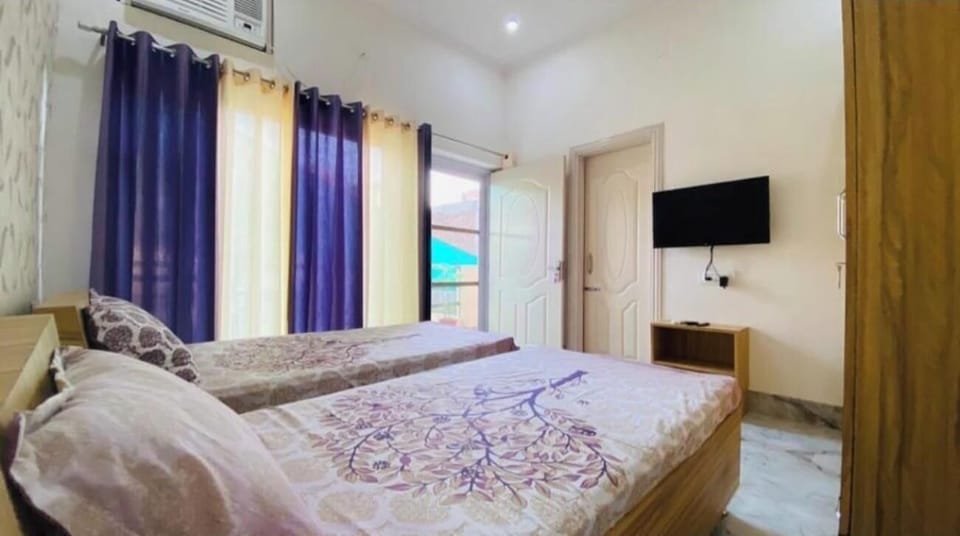 Deluxe Room | Free WiFi, bed sheets