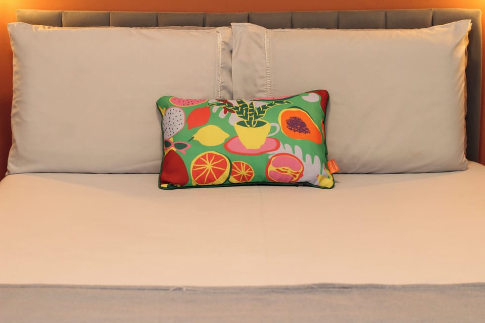Villa | Blackout drapes, iron/ironing board, free WiFi