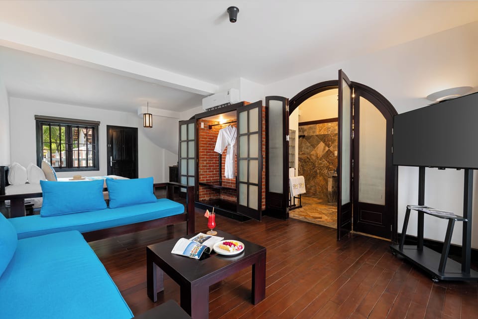 Villa, 2 Bedrooms, Private Pool, Sea View | Living area