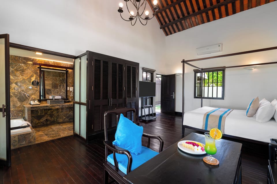 Villa, 1 Bedroom, Sea View | Living area