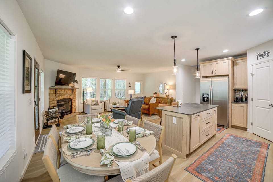 House (3 Bedrooms) | Interior