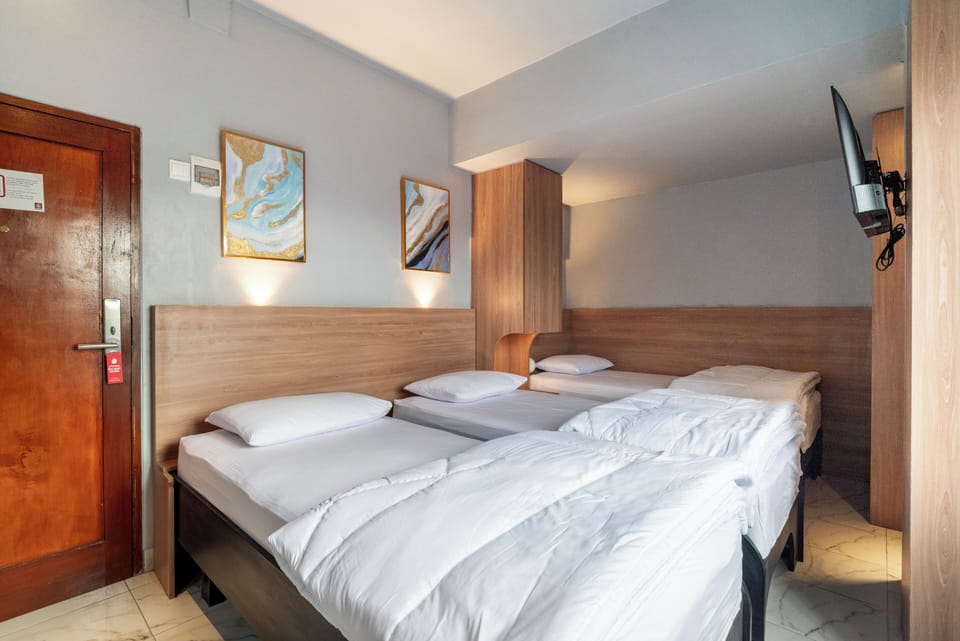 Standard Triple Room | Free WiFi