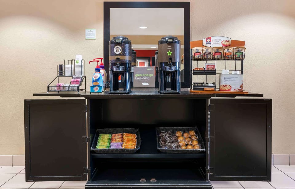 Free daily on-the-go breakfast