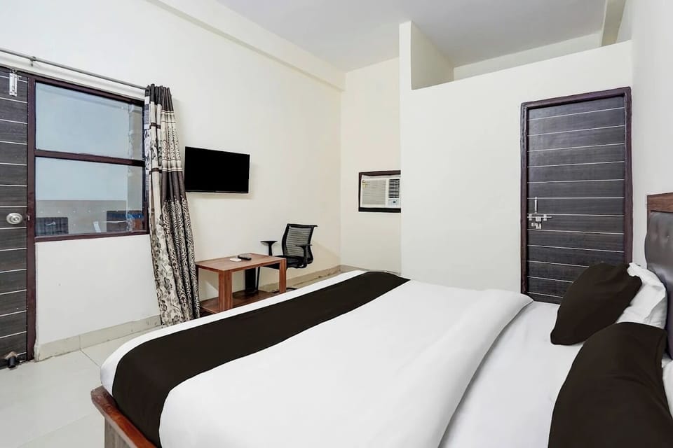Deluxe Double Room | Desk, free WiFi