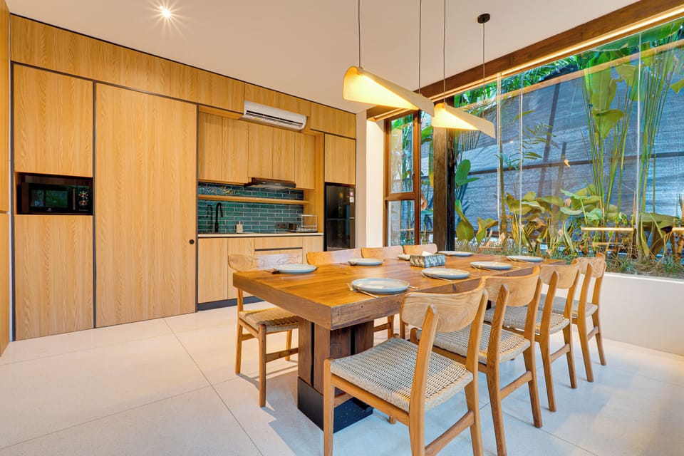 Villa, Pool View | Dining room
