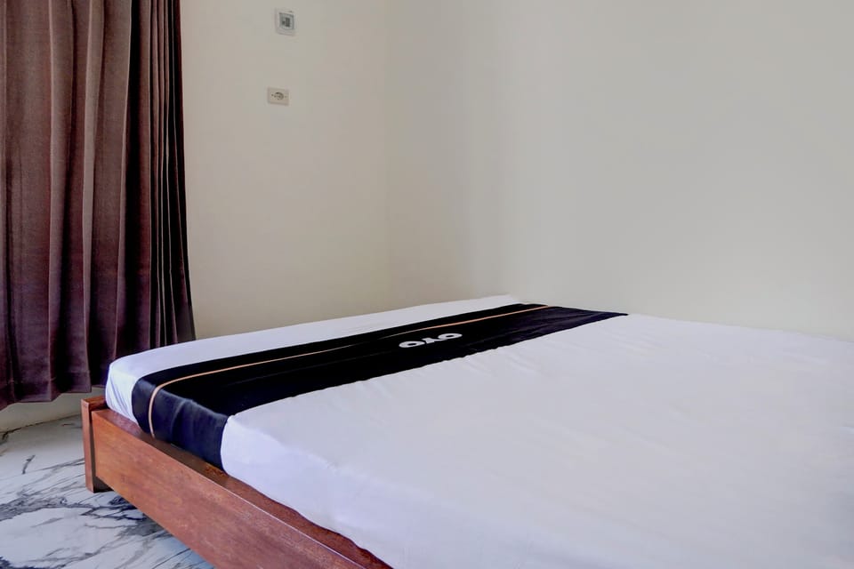 Standard Double Room | Bed sheets