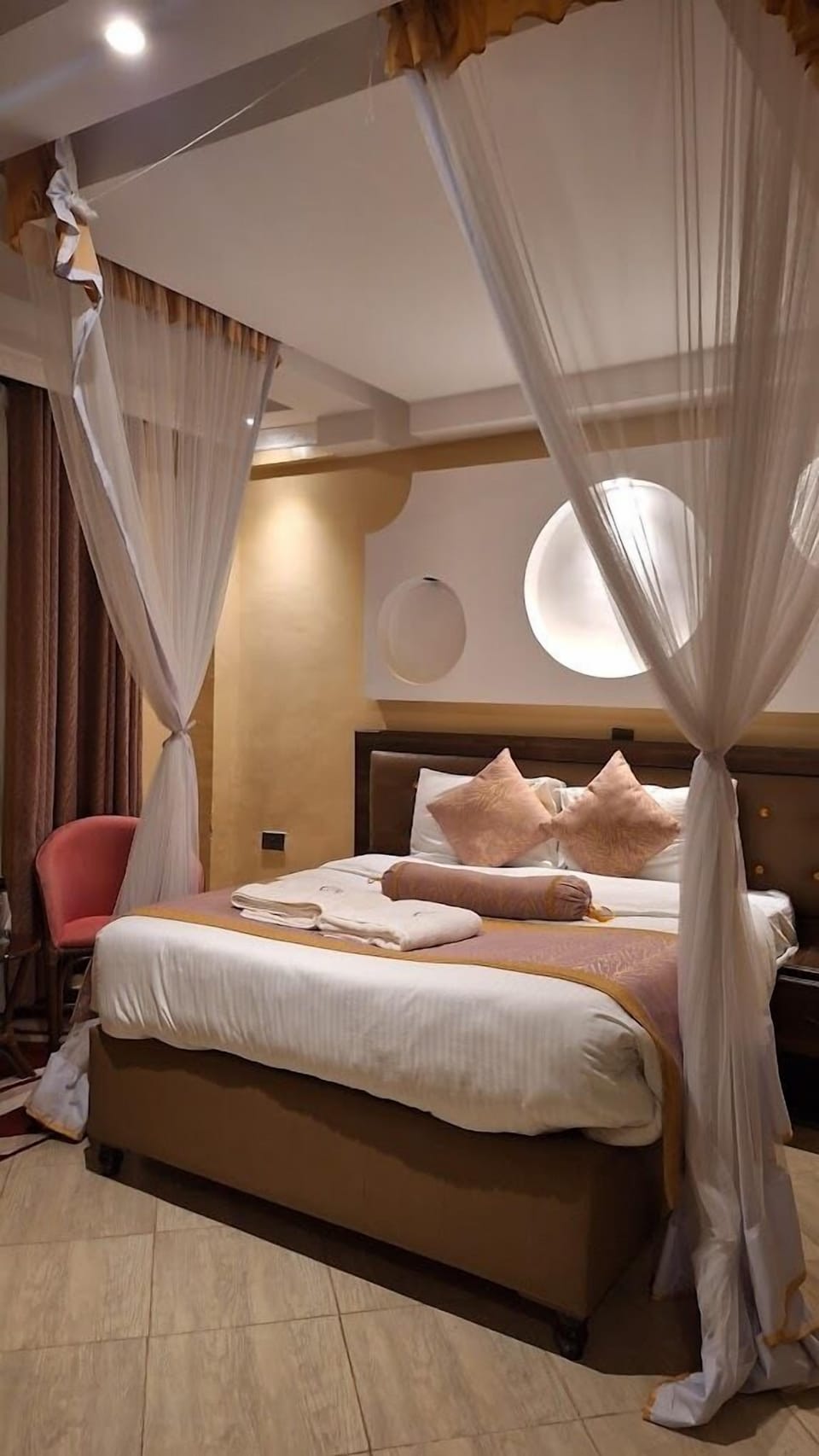 Executive Single Room, Balcony, Garden View | Free WiFi, bed sheets