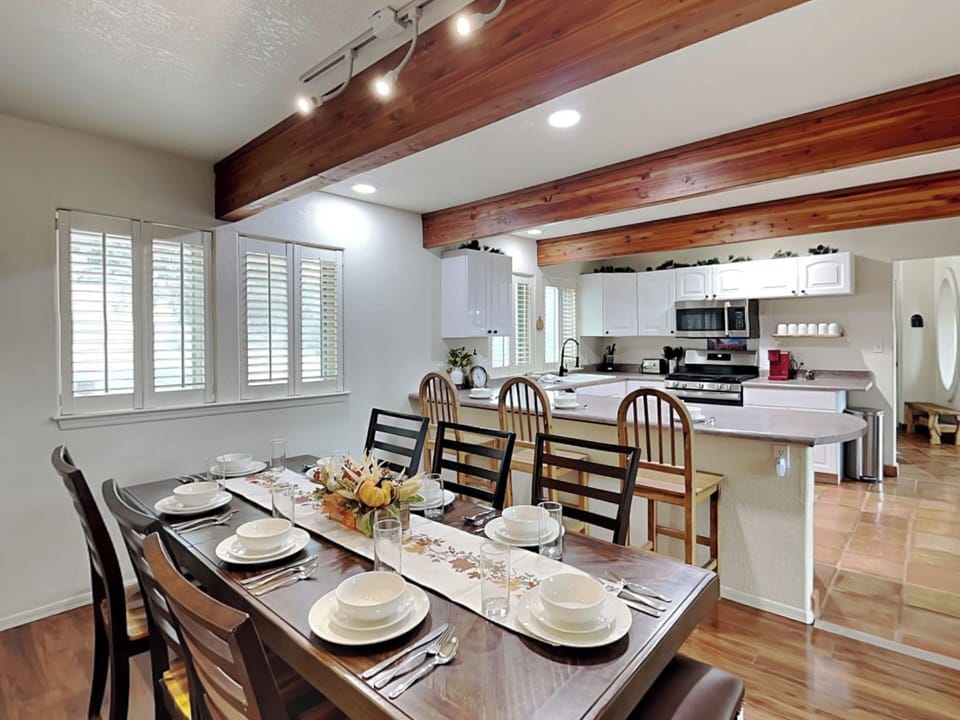 House (4 Bedrooms) | Property amenity