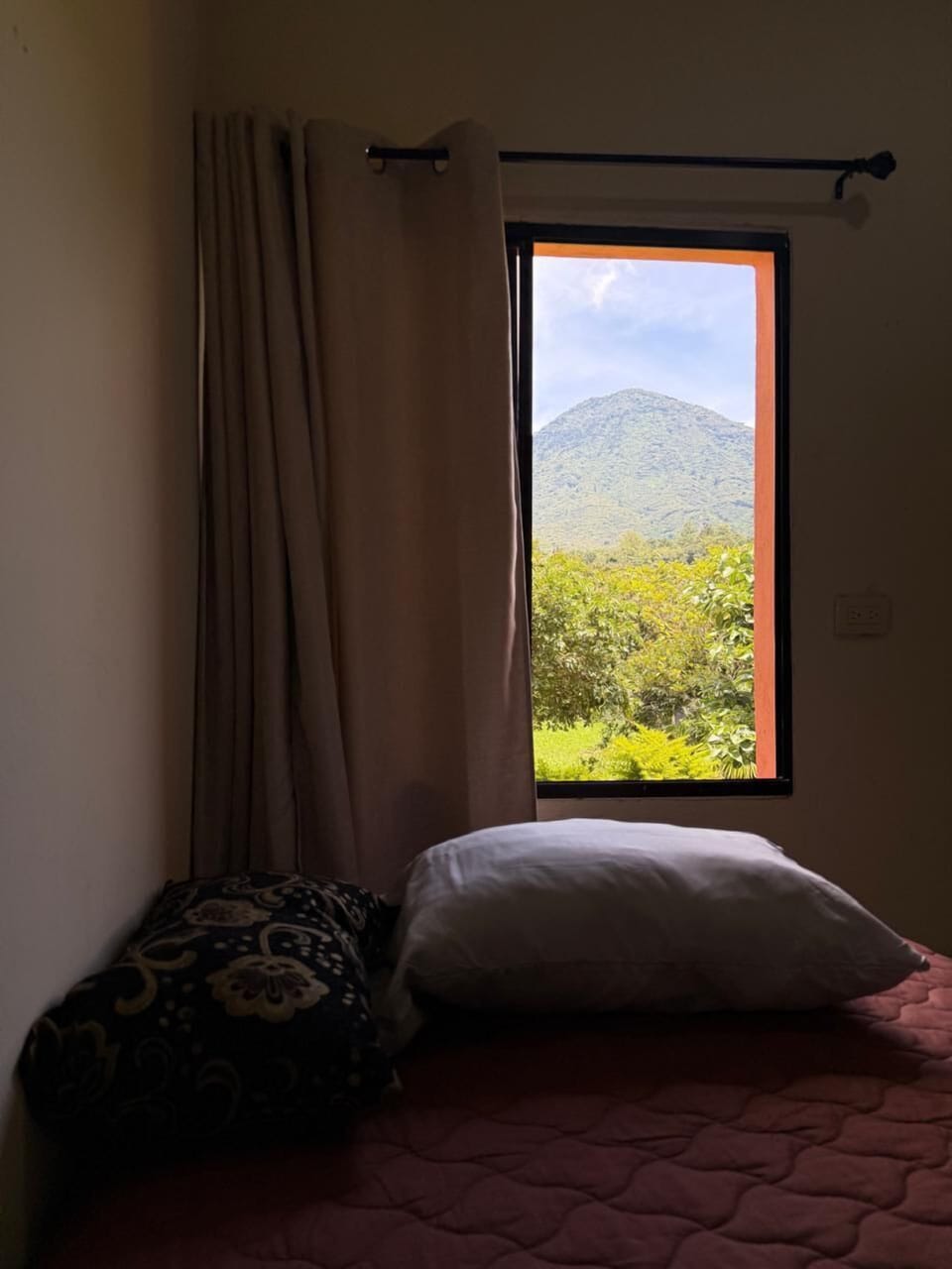 Economy Shared Dormitory, Women only, Mountain View | WiFi (free)