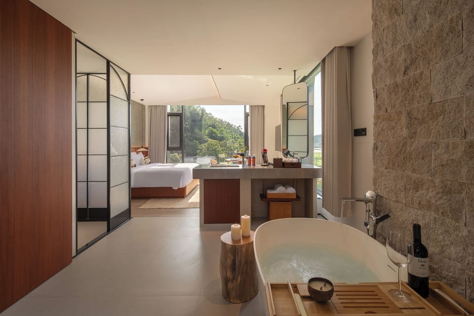 Luxury Double Room, Garden View | Desk, laptop workspace, blackout drapes, soundproofing