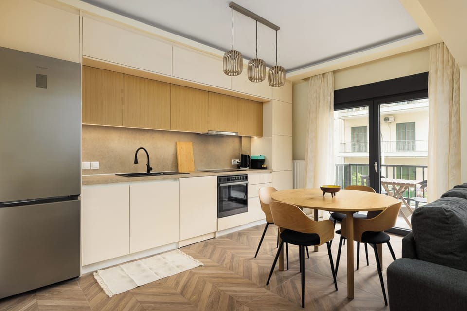 Apartment, 2 Bedrooms, Balcony, City View | Private kitchen | Espresso maker, electric kettle