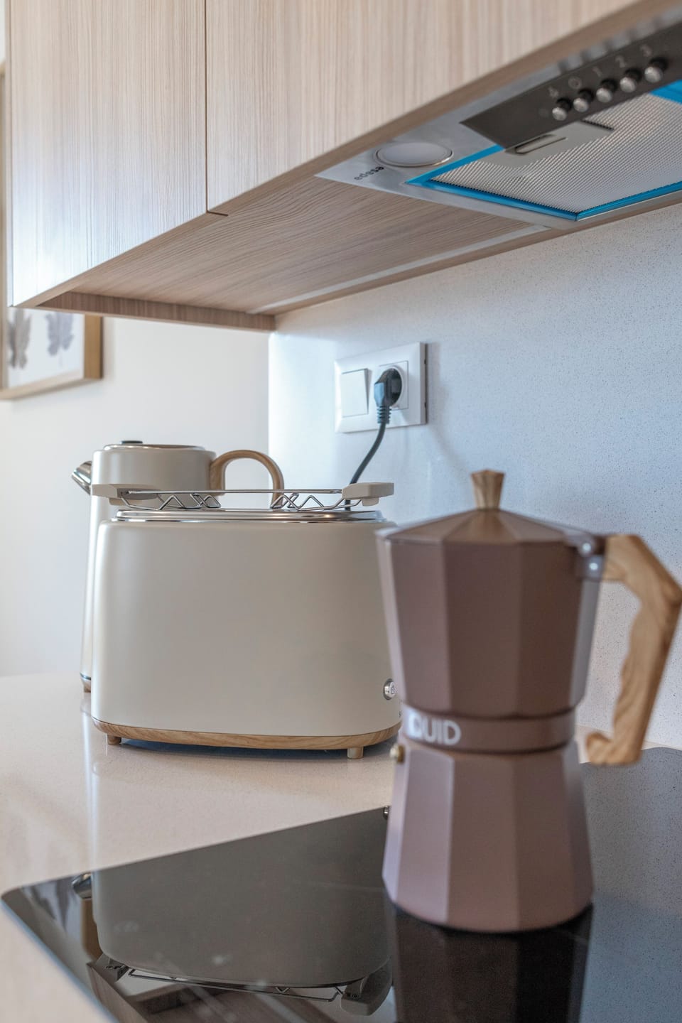 Apartment, Garden View | Private kitchen | Highchair