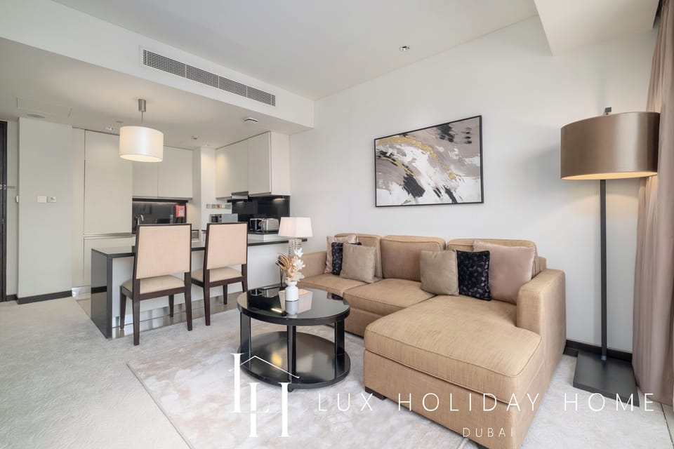 Apartment, City View | Living area