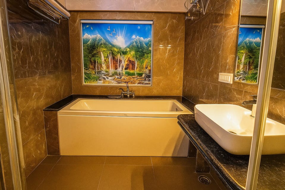 Deluxe Double Room | Bathroom | Shower, towels, soap, shampoo