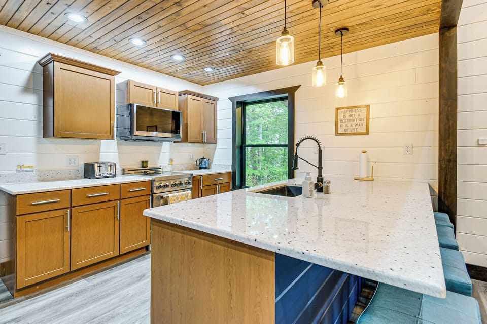 House (2 Bedrooms) | Interior