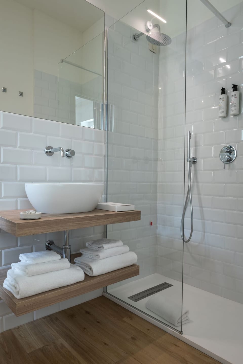 Shower, free toiletries, hair dryer, slippers