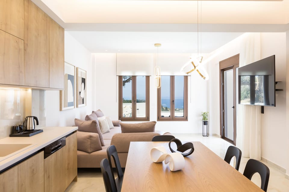 House | 10 bedrooms