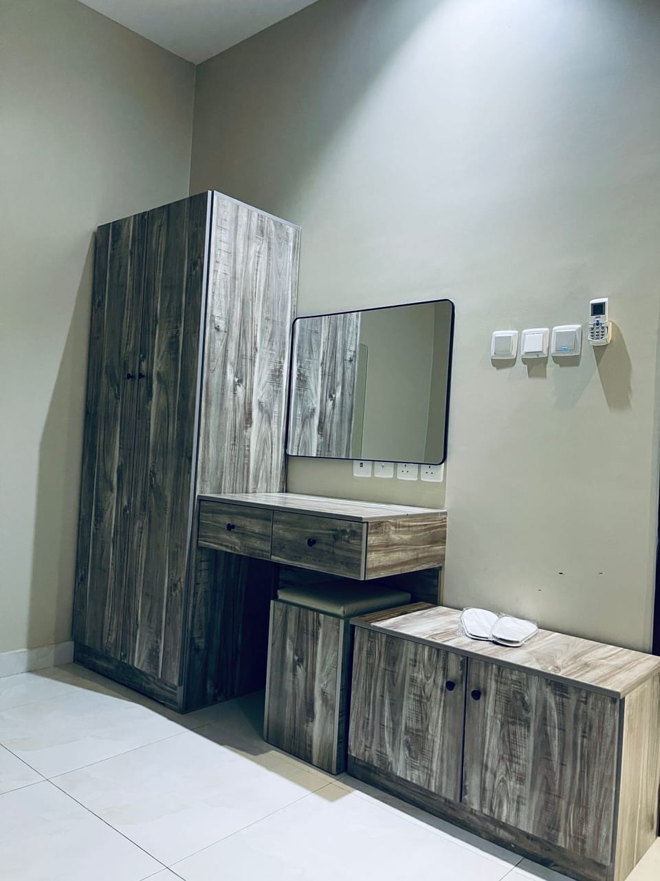 Apartment | In-room safe, blackout drapes, soundproofing, iron/ironing board