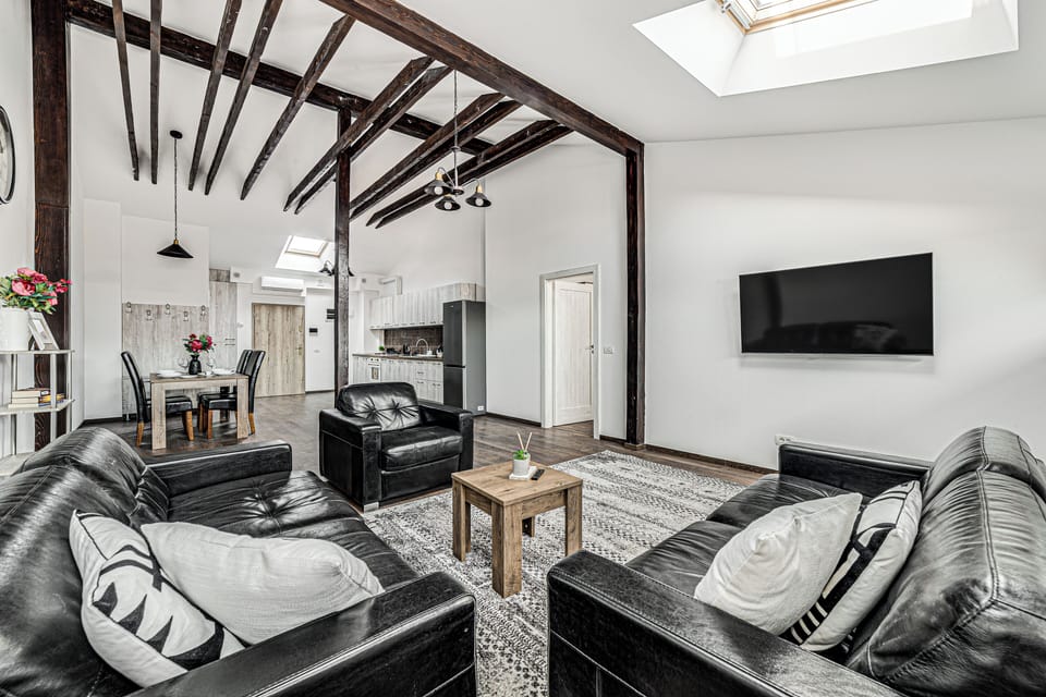 Apartment, 1 Bedroom, City View | Desk, laptop workspace, iron/ironing board, cribs (free)
