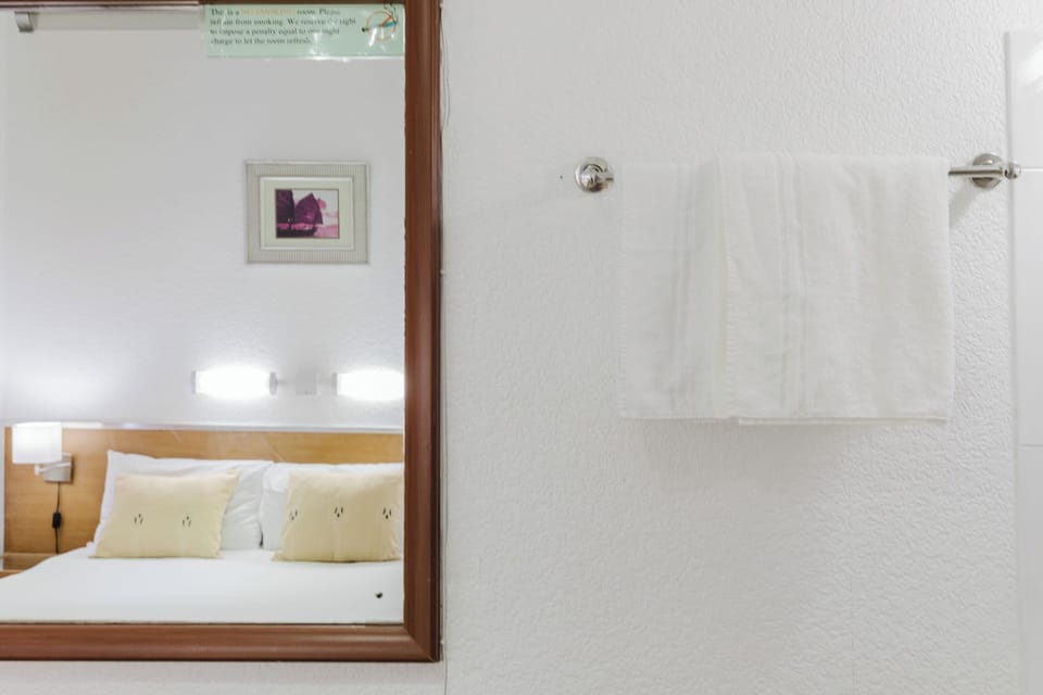 Iron/ironing board, free WiFi