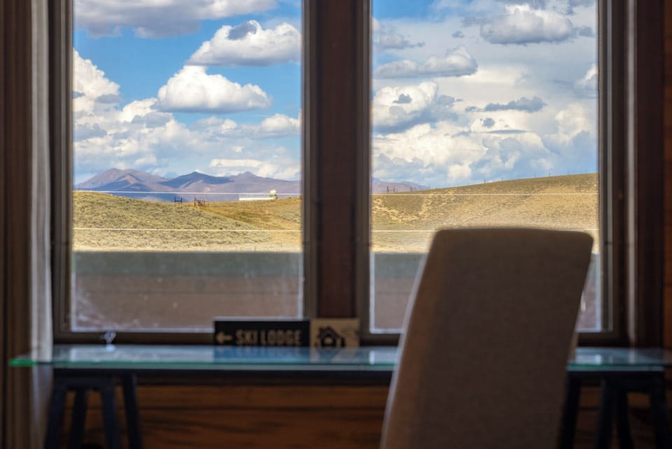 Deluxe Condo, Mountain View | View from room