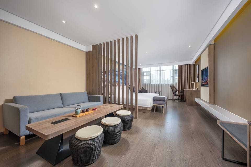 Luxury Suite, City View | View from room
