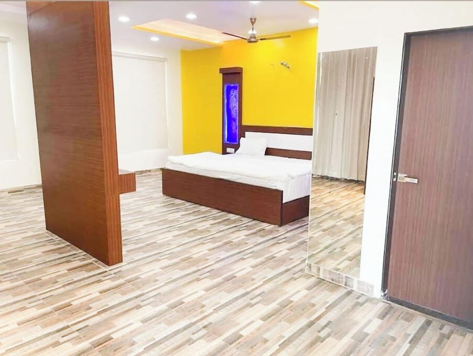 Deluxe Suite | Free WiFi