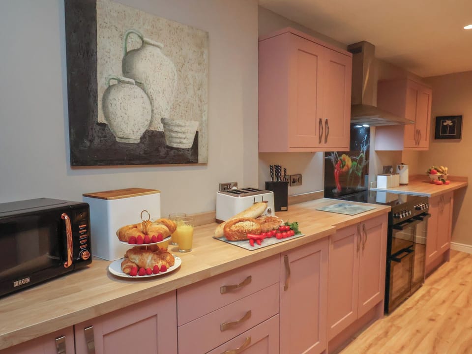 Cottage | Interior