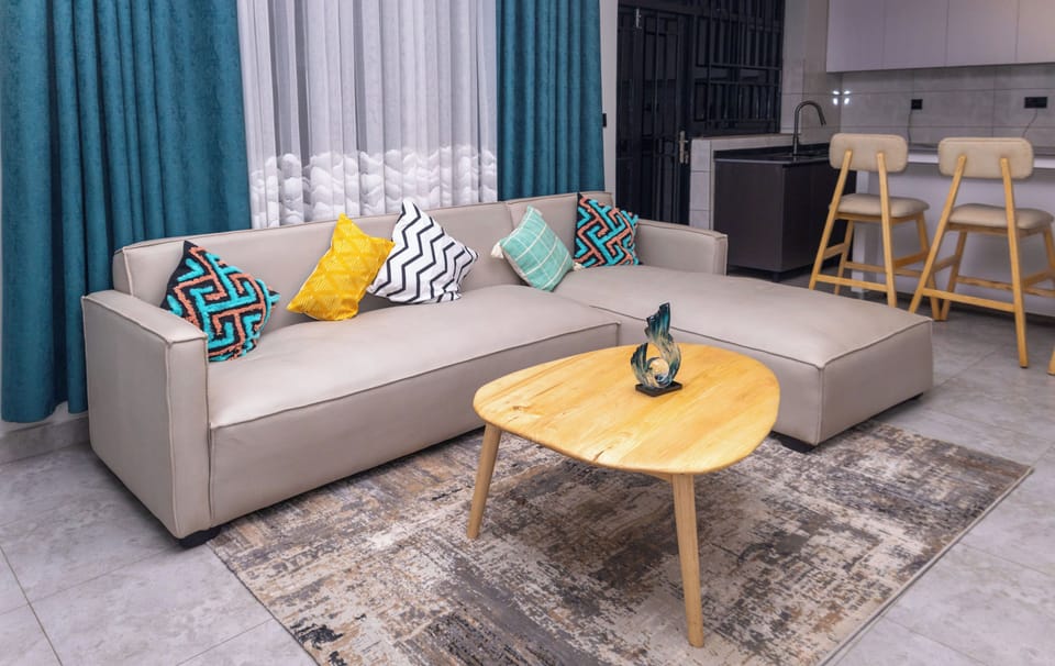 Deluxe Apartment, 2 Bedrooms, Balcony, City View | Living area