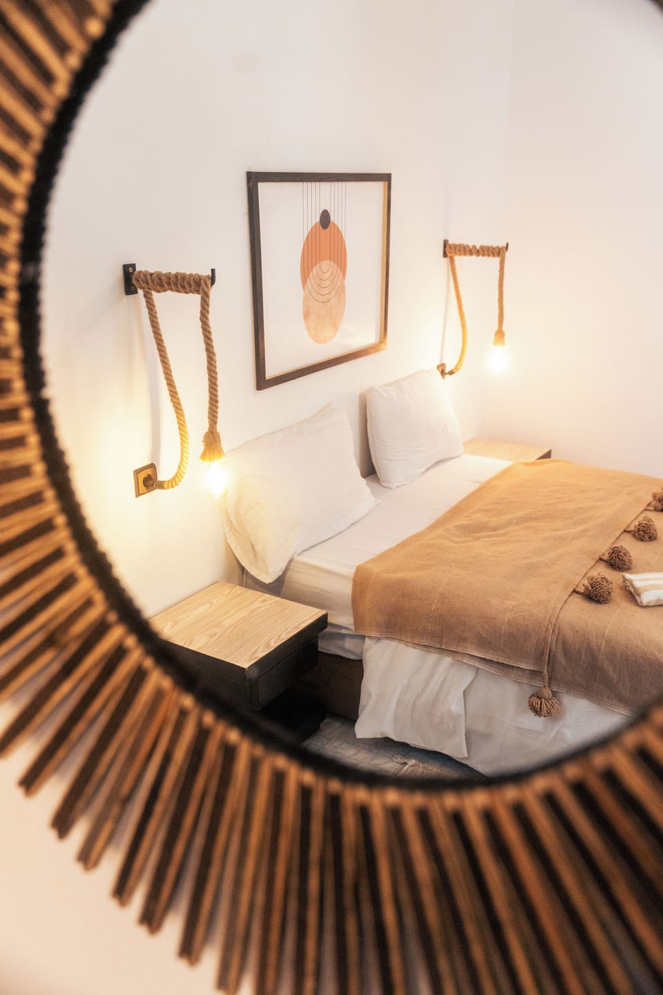 Deluxe Double Room, 1 Queen Bed | Iron/ironing board, free WiFi