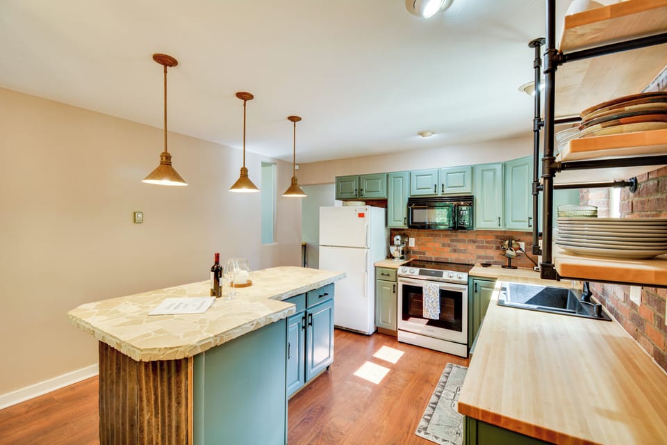 House (2 Bedrooms) | Interior