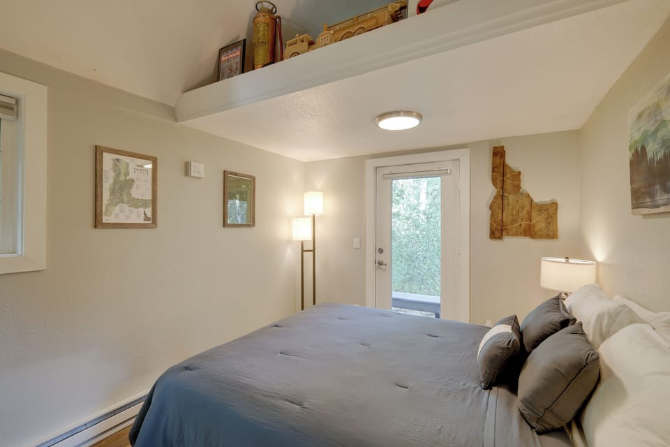 House (2 Bedrooms) | Interior