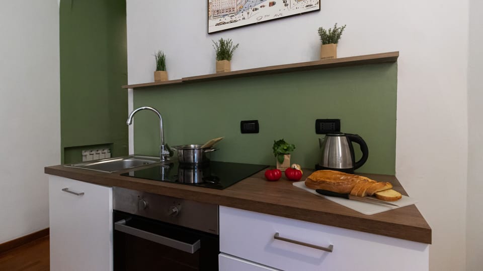 Apartment (1 Bedroom) | Interior