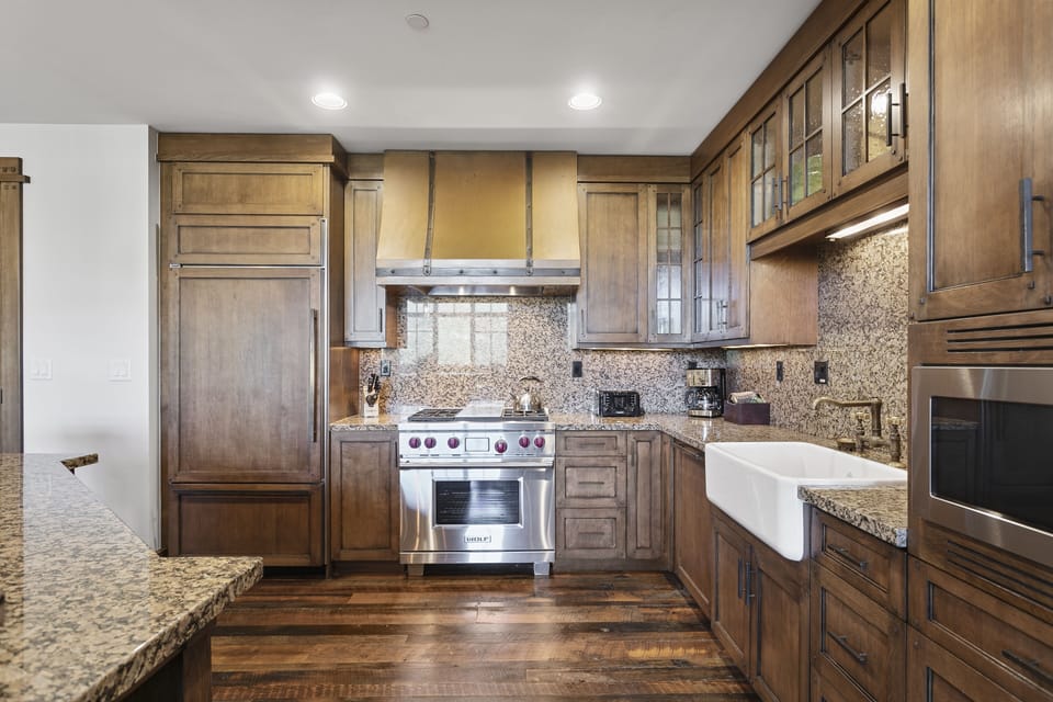 Condo, 2 Bedrooms | Private kitchen | Coffee/tea maker, fridge, oven, toaster