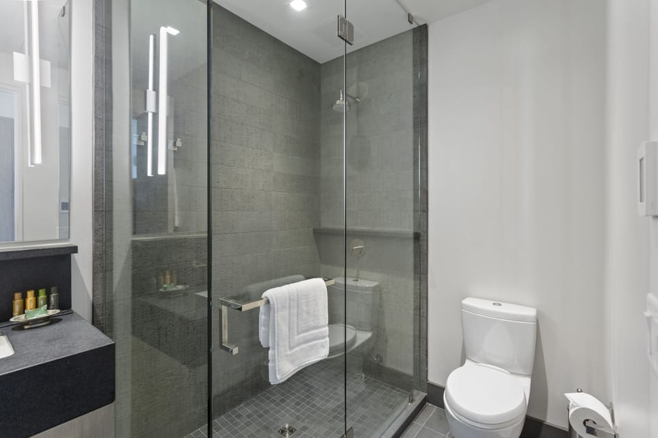 One Empire Pass Lodge at Deer Valley Resort - Three Bedroom Residence #504 3 Condo Apartment in Park City