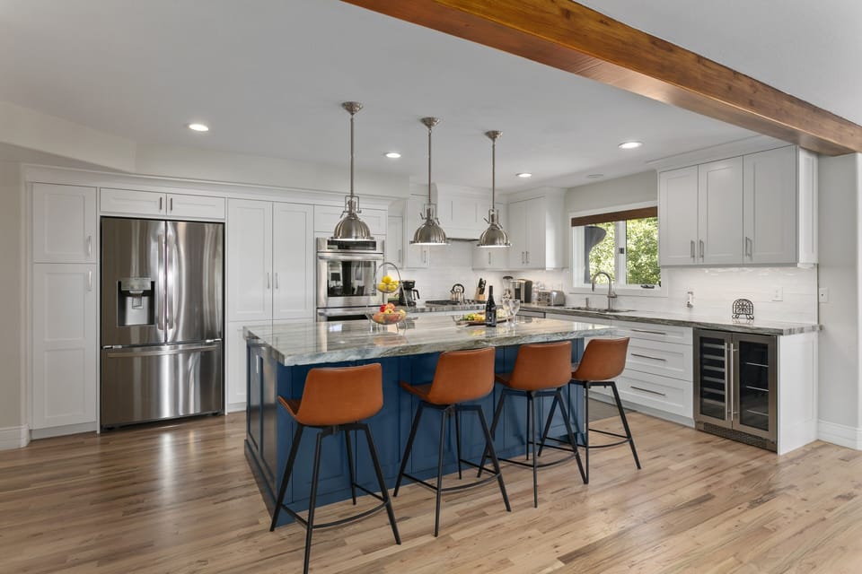 House, 6 Bedrooms | Private kitchen | Coffee/tea maker, fridge, oven, toaster